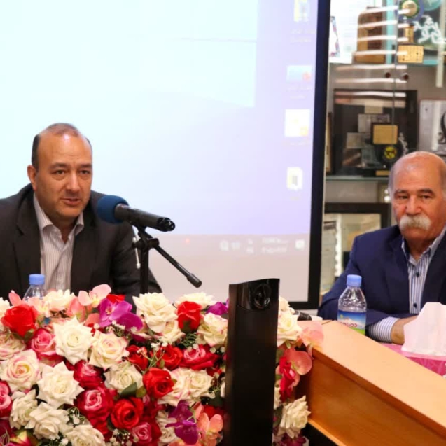 بازدید مدیرکل تعاون، کار و رفاه اجتماعی استان زنجان از شرکت خالصسازان